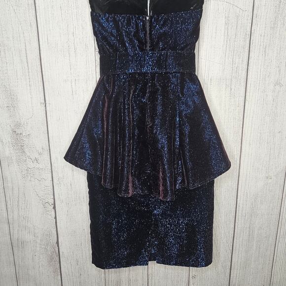 VTG Hearts - Black/Blue Sparkle 3 Piece Skirt Set - Skirt, Top, & Belt - Picture 6 of 9
